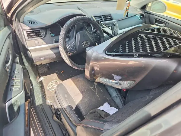 4T1BF1FK5HU740102 2017 TOYOTA CAMRY - Image 8