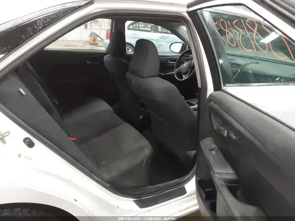 4T1BF1FK5HU740164 2017 TOYOTA CAMRY - Image 8