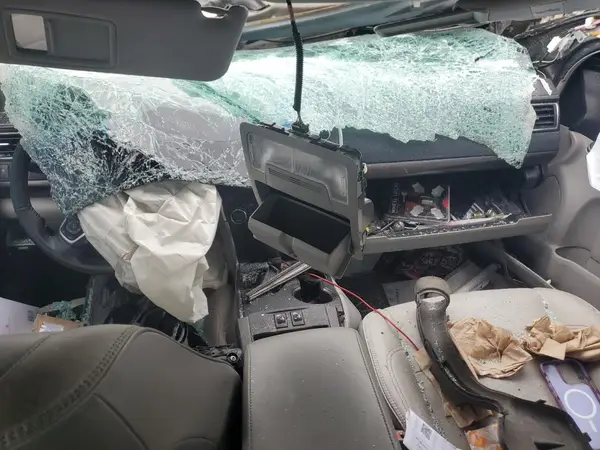 4T1BF1FK5HU742643 2017 TOYOTA CAMRY - Image 8