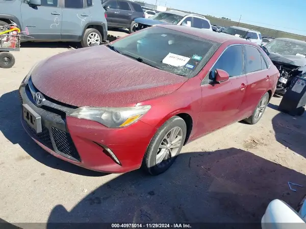 4T1BF1FK5HU743274 2017 TOYOTA CAMRY - Image 2