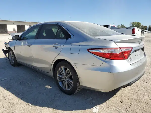 4T1BF1FK5HU746059 2017 TOYOTA CAMRY - Image 2