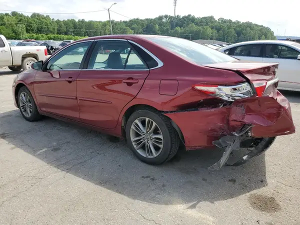 4T1BF1FK5HU749821 2017 TOYOTA CAMRY - Image 2