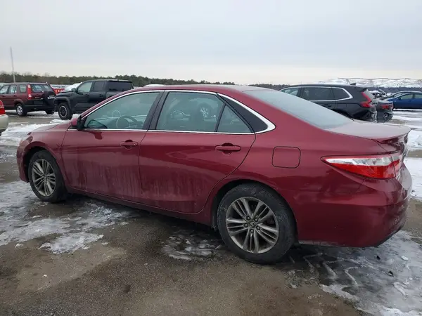 4T1BF1FK5HU752489 2017 TOYOTA CAMRY - Image 2