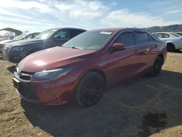 4T1BF1FK5HU754548 2017 TOYOTA CAMRY - Image 1
