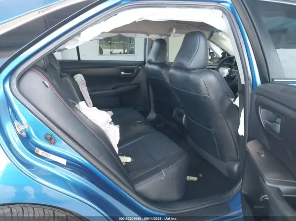 4T1BF1FK5HU758194 2017 TOYOTA CAMRY - Image 8