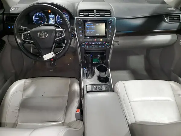 4T1BF1FK5HU760639 2017 TOYOTA CAMRY - Image 8