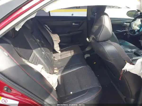 4T1BF1FK5HU762844 2017 TOYOTA CAMRY - Image 8