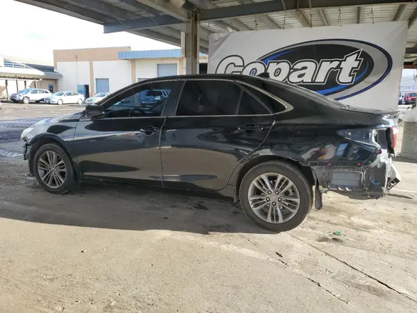 4T1BF1FK5HU764044 2017 TOYOTA CAMRY - Image 2
