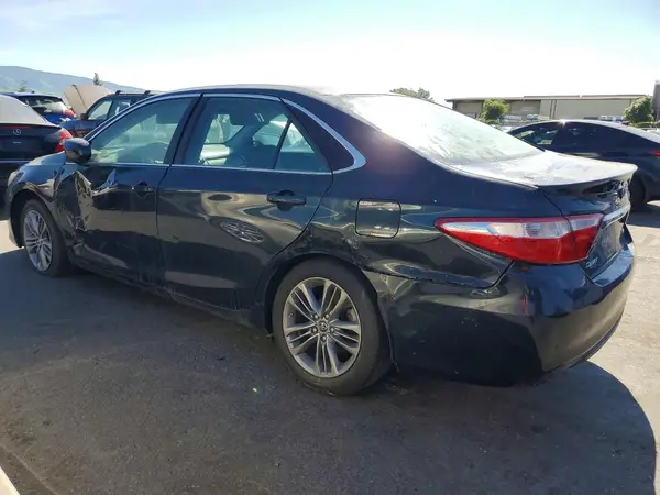 4T1BF1FK5HU764500 2017 TOYOTA CAMRY - Image 2