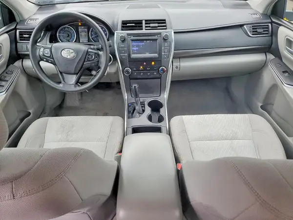 4T1BF1FK5HU764870 2017 TOYOTA CAMRY - Image 8