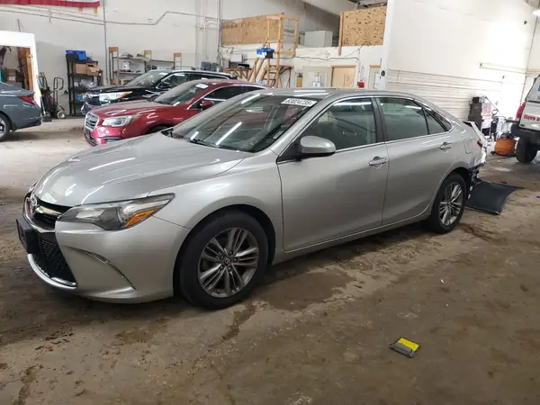 4T1BF1FK5HU773102 2017 TOYOTA CAMRY - Image 1