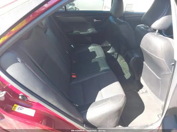 4T1BF1FK5HU779403 2017 TOYOTA CAMRY - Image 8