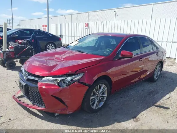 4T1BF1FK5HU779546 2017 TOYOTA CAMRY - Image 2