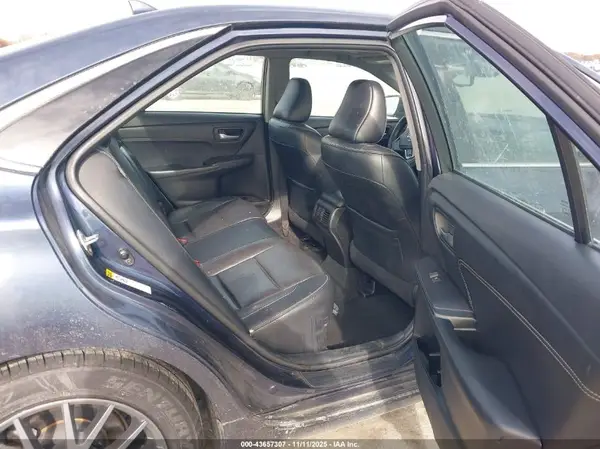 4T1BF1FK5HU781359 2017 TOYOTA CAMRY - Image 8