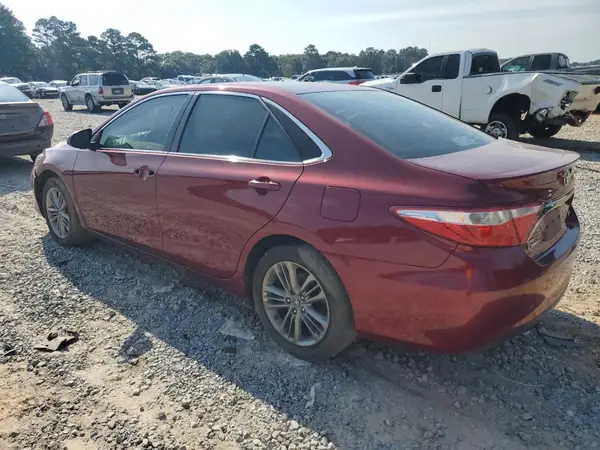 4T1BF1FK5HU785217 2017 TOYOTA CAMRY - Image 2
