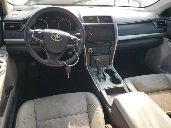 4T1BF1FK5HU785217 2017 TOYOTA CAMRY - Image 8