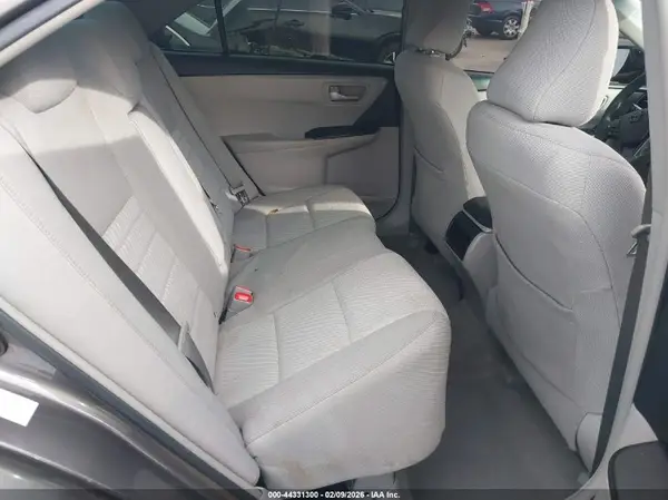 4T1BF1FK5HU786416 2017 TOYOTA CAMRY - Image 8
