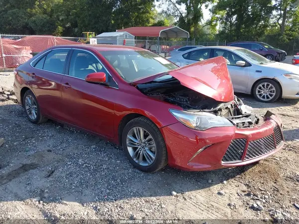 4T1BF1FK5HU786934 2017 TOYOTA CAMRY - Image 1