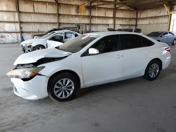 4T1BF1FK5HU788652 2017 TOYOTA CAMRY - Image 1