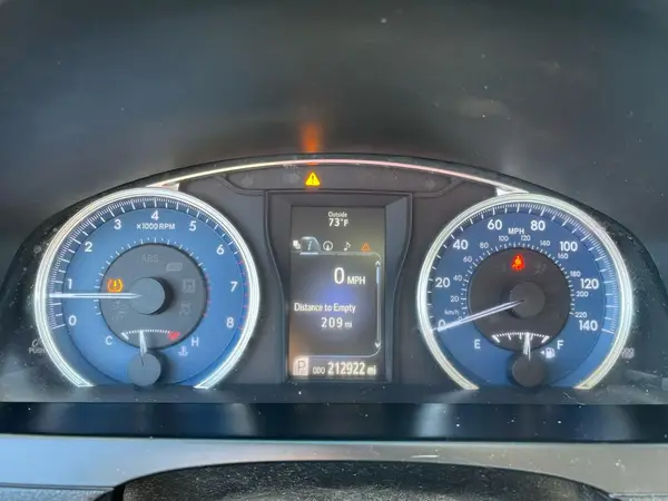 4T1BF1FK5HU789154 2017 TOYOTA CAMRY - Image 8