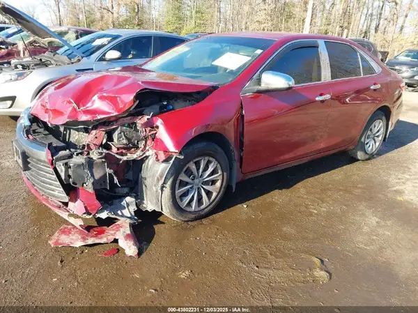 4T1BF1FK5HU790708 2017 TOYOTA CAMRY - Image 2