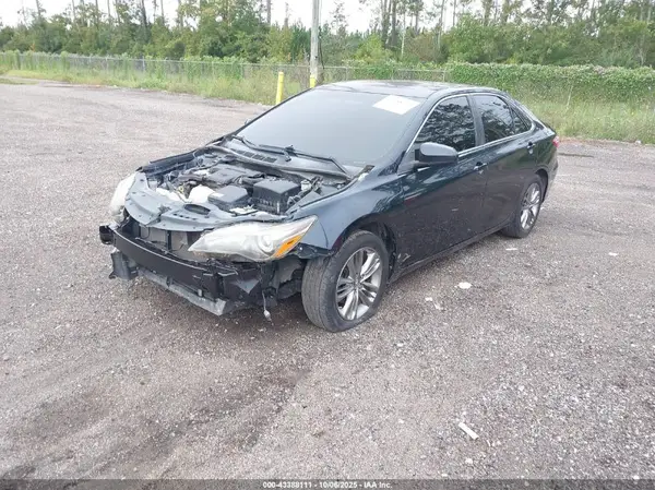 4T1BF1FK5HU792832 2017 TOYOTA CAMRY - Image 2