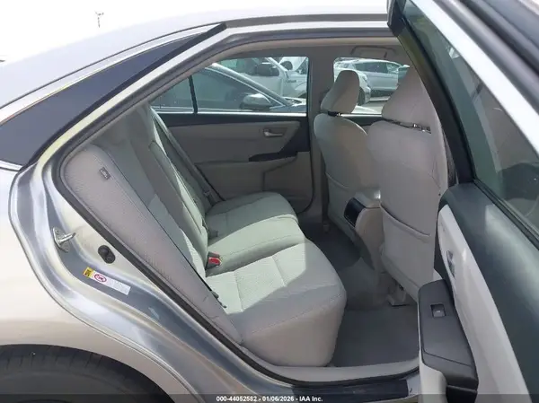 4T1BF1FK5HU796217 2017 TOYOTA CAMRY - Image 8