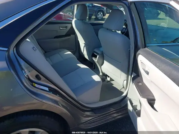 4T1BF1FK5HU800573 2017 TOYOTA CAMRY - Image 8