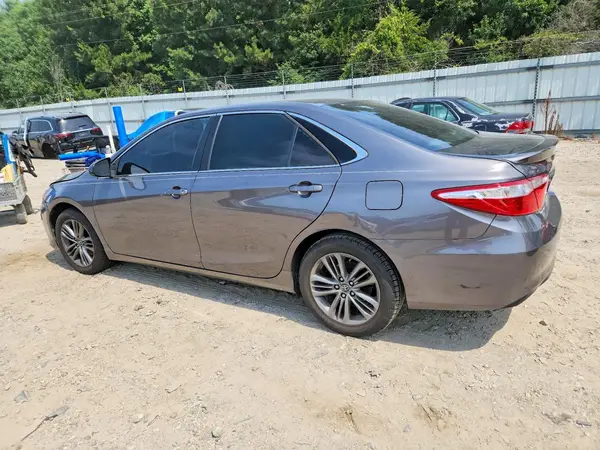 4T1BF1FK5HU803487 2017 TOYOTA CAMRY - Image 2