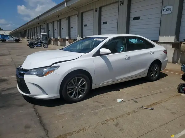 4T1BF1FK5HU803957 2017 TOYOTA CAMRY - Image 1