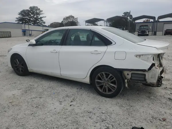 4T1BF1FK5HU807703 2017 TOYOTA CAMRY - Image 2