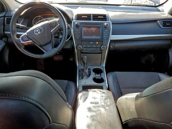 4T1BF1FK5HU807944 2017 TOYOTA CAMRY - Image 8