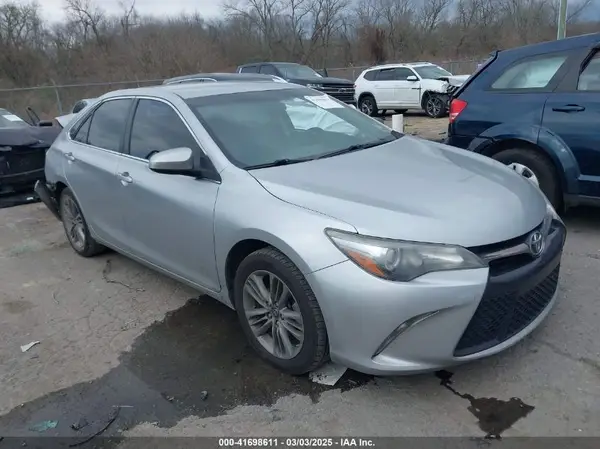 4T1BF1FK5HU809144 2017 TOYOTA CAMRY - Image 1
