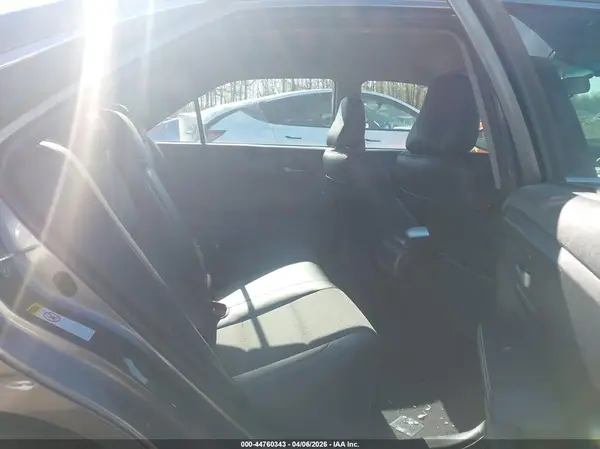 4T1BF1FK5HU810388 2017 TOYOTA CAMRY - Image 8