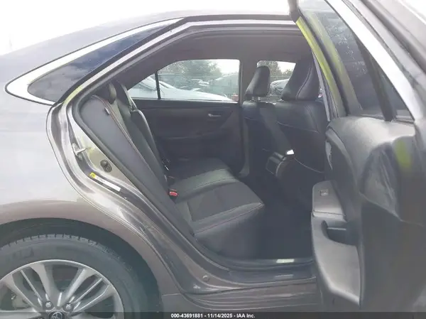 4T1BF1FK5HU813338 2017 TOYOTA CAMRY - Image 8