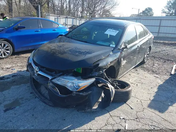 4T1BF1FK6GU119224 2016 TOYOTA CAMRY - Image 2