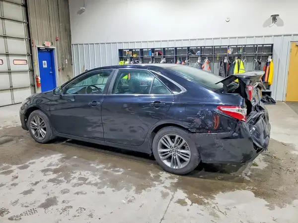 4T1BF1FK6GU121278 2016 TOYOTA CAMRY - Image 2
