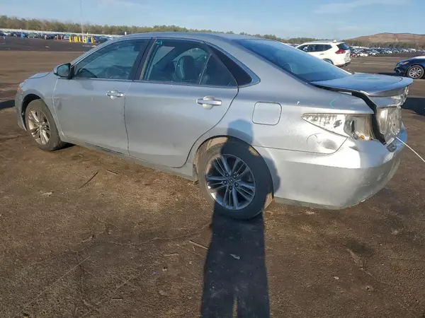 4T1BF1FK6GU121474 2016 TOYOTA CAMRY - Image 2