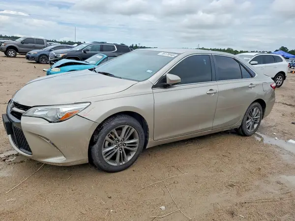 4T1BF1FK6GU125105 2016 TOYOTA CAMRY - Image 1