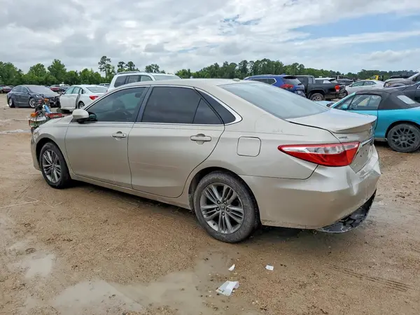 4T1BF1FK6GU125105 2016 TOYOTA CAMRY - Image 2