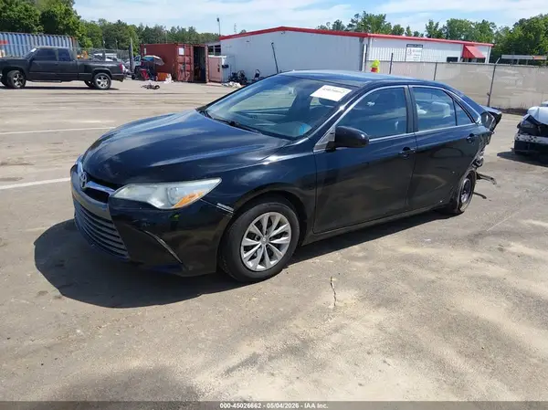 4T1BF1FK6GU126822 2016 TOYOTA CAMRY - Image 2