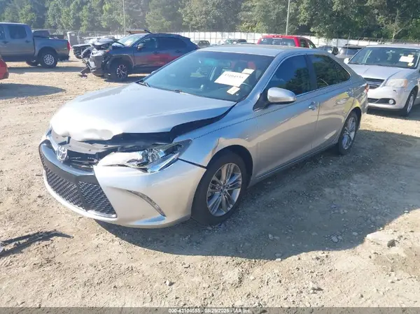 4T1BF1FK6GU126867 2016 TOYOTA CAMRY - Image 2