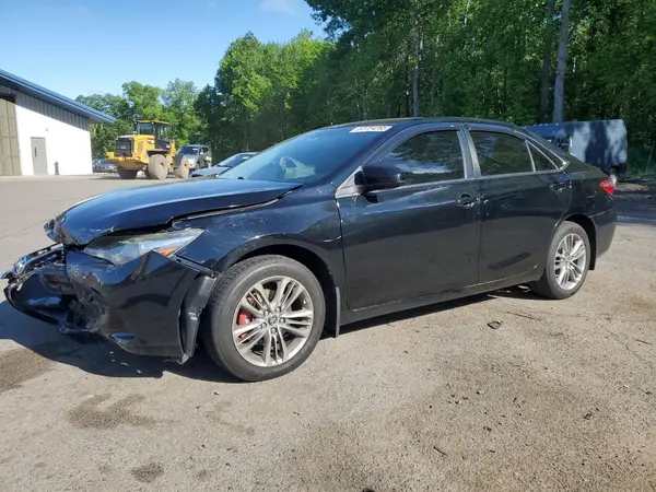 4T1BF1FK6GU126903 2016 TOYOTA CAMRY - Image 1