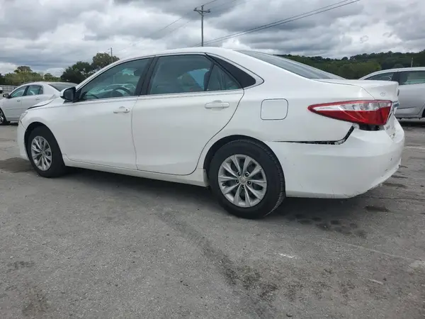 4T1BF1FK6GU131342 2016 TOYOTA CAMRY - Image 2