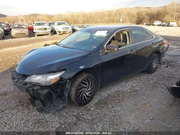 4T1BF1FK6GU132152 2016 TOYOTA CAMRY - Image 2