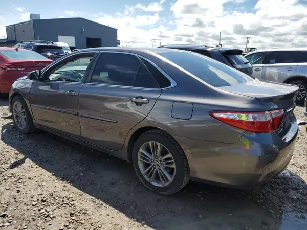 4T1BF1FK6GU149629 2016 TOYOTA CAMRY - Image 2