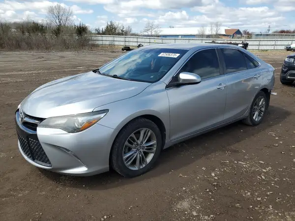 4T1BF1FK6GU150571 2016 TOYOTA CAMRY - Image 1