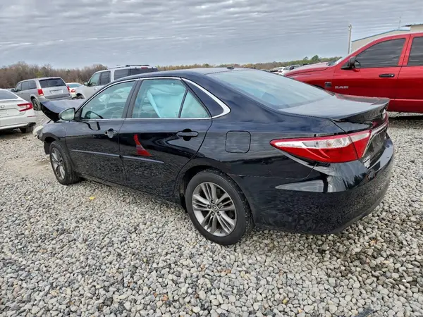4T1BF1FK6GU156337 2016 TOYOTA CAMRY - Image 2