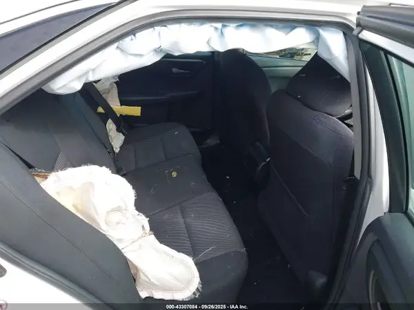 4T1BF1FK6GU161666 2016 TOYOTA CAMRY - Image 8
