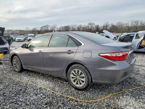 4T1BF1FK6GU161991 2016 TOYOTA CAMRY - Image 2